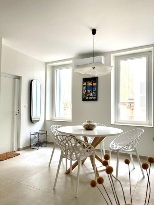 Appartement Moderne + Parking A 50M De La Mer La Ciotat Exteriér fotografie